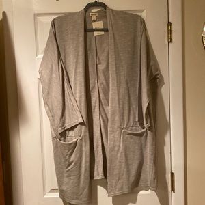 Gray/White Oversized Cotton Robe